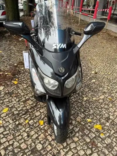 Vendo mota SYM GTS 2012 - 1750 EUR, 56800 km - AUTO.MOTO.pt