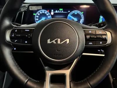 Vendo Kia Sportage 2025 - 41000 EUR, 4834 km - AUTO.MOTO.pt