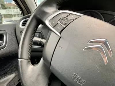 Sell Citroën C4 2016 - 10900 EUR, 147000 km - AUTO.MOTO.pt