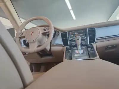 Sell Porsche Panamera 2012 - 41990 EUR, 58000 km - AUTO.MOTO.pt