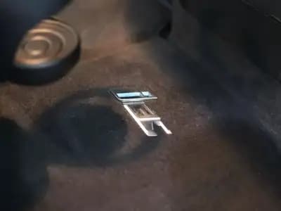 Vendo BMW i3 2022 - 23900 EUR, 47000 km - AUTO.MOTO.pt