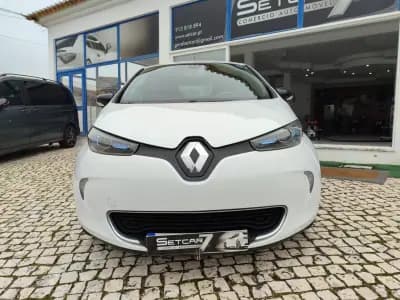 Vendo Renault Zoe 2016 - 8990 EUR, 85000 km - AUTO.MOTO.pt