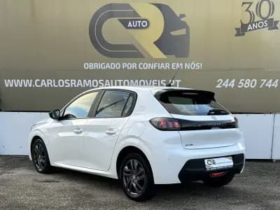 Sell Peugeot 208 2022 - 15400 EUR, 104860 km - AUTO.MOTO.pt