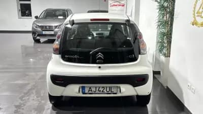 Sell Citroën C1 2014 - 5750 EUR, 102021 km - AUTO.MOTO.pt