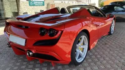 Sell Ferrari F8 Tributo 2022 - 425600 EUR, 4336 km - AUTO.MOTO.pt