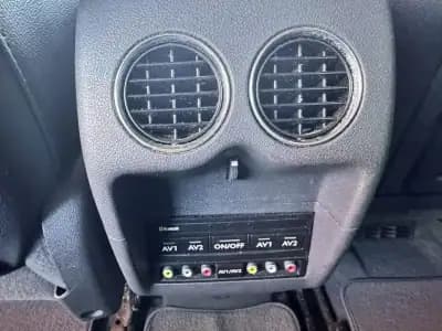 Vendo Peugeot 3008 2012 - 9250 EUR, 280000 km - AUTO.MOTO.pt