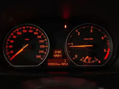 Vendo BMW 120 2009 - 14490 EUR, 189833 km - AUTO.MOTO.pt