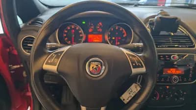 Sell Abarth Punto Evo 2012 - 16500 EUR, 118522 km - AUTO.MOTO.pt