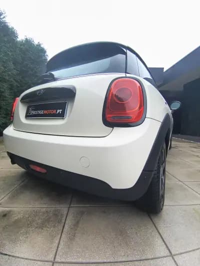 Vendo MINI One 2014 - 10900 EUR, 138000 km - AUTO.MOTO.pt