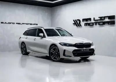 Vendo BMW 330 2023 - 43950 EUR, 44000 km - AUTO.MOTO.pt