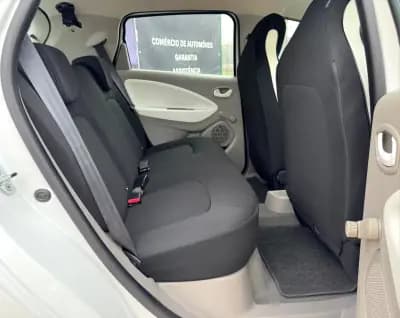 Vendo Renault Zoe 2018 - 10780 EUR, 52260 km - AUTO.MOTO.pt
