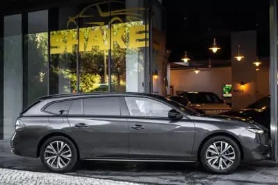 Vendo Peugeot 508 SW 2024 - 29750 EUR, 31133 km - AUTO.MOTO.pt