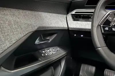 Sell Peugeot 3008 2024 - 31450 EUR, 14850 km - AUTO.MOTO.pt