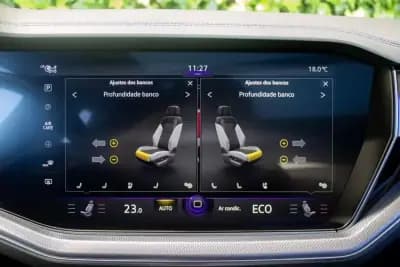 Vendo Volkswagen Touareg 2021 - 59900 EUR, 55000 km - AUTO.MOTO.pt