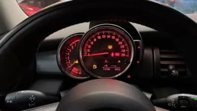 Vendo MINI Cooper 2014 - 11990 EUR, 116384 km - AUTO.MOTO.pt