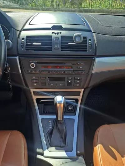 Vendo BMW X3 2008 - 11000 EUR, 268000 km - AUTO.MOTO.pt