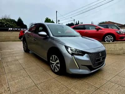 Sell Peugeot e-208 2020 - 15750 EUR, 56000 km - AUTO.MOTO.pt