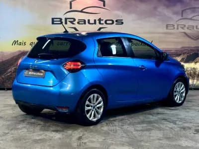 Sell Renault Zoe 2020 - 13900 EUR, 105098 km - AUTO.MOTO.pt