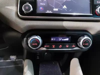 Vendo Nissan Micra 2018 - 11490 EUR, 70000 km - AUTO.MOTO.pt