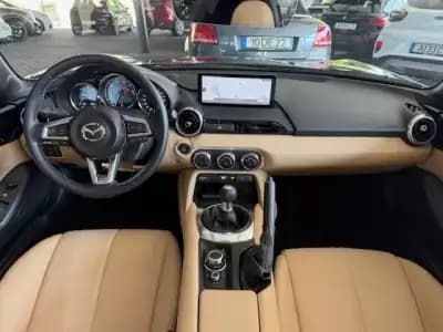 Vendo Mazda 2 2024 - 39900 EUR, 3960 km - AUTO.MOTO.pt