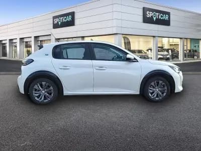 Sell Peugeot e-208 2021 - 17700 EUR, 22007 km - AUTO.MOTO.pt