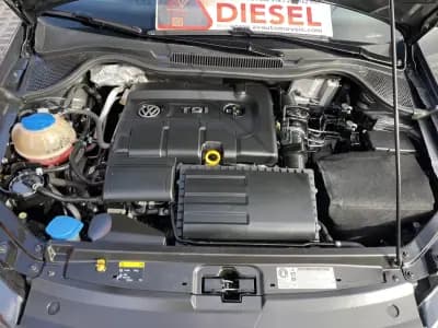 Vendo Volkswagen Polo 2014 - 9950 EUR, 144688 km - AUTO.MOTO.pt