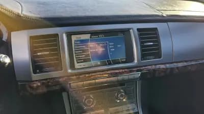 Sell Jaguar XF 2008 - 11900 EUR, 231206 km - AUTO.MOTO.pt