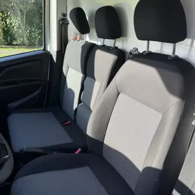 Vendo Fiat Doblo 2017 - 9990 EUR, 198000 km - AUTO.MOTO.pt