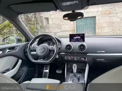 Vendo Audi S3 Limousine 2014 - 25500 EUR, 205000 km - AUTO.MOTO.pt