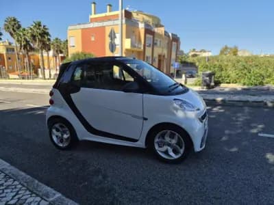 Vendo Smart Fortwo Cabrio 2014 - 7990 EUR, 80000 km - AUTO.MOTO.pt