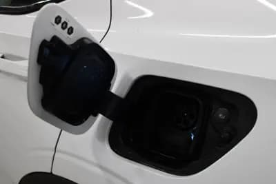 Sell Polestar 2 2023 - 30900 EUR, 64282 km - AUTO.MOTO.pt