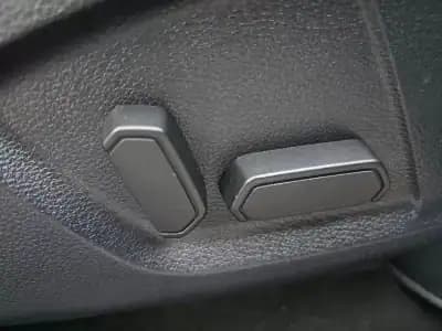 Sell Ford Ranger 2021 - 45999 EUR, 110000 km - AUTO.MOTO.pt