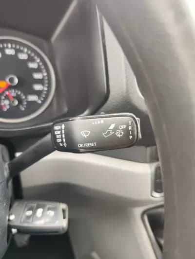 Vendo Volkswagen Crafter 2019 - 17980 EUR, 250000 km - AUTO.MOTO.pt