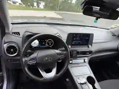 Vendo Hyundai Kauai 2021 - 21500 EUR, 92000 km - AUTO.MOTO.pt