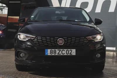 Sell Fiat Tipo 2019 - 13500 EUR, 64820 km - AUTO.MOTO.pt