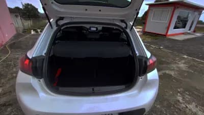 Sell Peugeot 208 2022 - 13999 EUR, 47000 km - AUTO.MOTO.pt