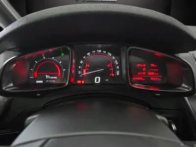 Vendo DS DS5 2015 - 14950 EUR, 117000 km - AUTO.MOTO.pt