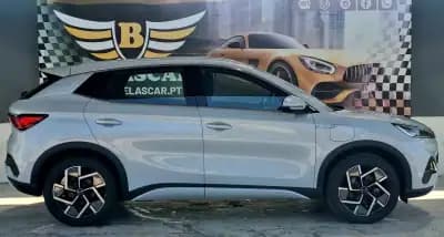 Vendo BYD Atto 3 2023 - 27490 EUR, 11000 km - AUTO.MOTO.pt