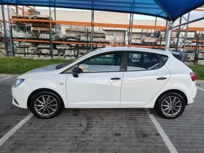 Vendo SEAT Ibiza 2015 - 7990 EUR, 159000 km - AUTO.MOTO.pt
