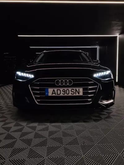 Sell Audi A4 Avant 2020 - 29500 EUR, 113000 km - AUTO.MOTO.pt