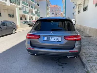 Vendo Mercedes-Benz E 300 2019 - 32500 EUR, 79783 km - AUTO.MOTO.pt