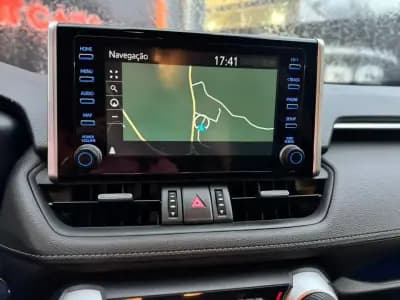 Vendo Toyota RAV4 2021 - 33900 EUR, 135147 km - AUTO.MOTO.pt