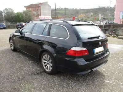Vendo BMW 520 2009 - 9900 EUR, 204000 km - AUTO.MOTO.pt