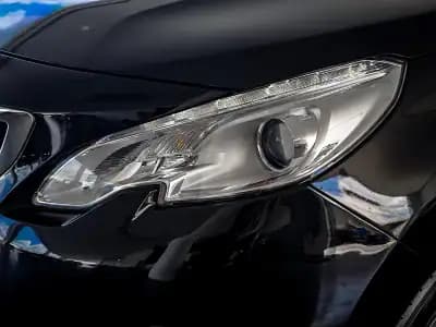 Sell Peugeot 2008 2017 - 14450 EUR, 150000 km - AUTO.MOTO.pt