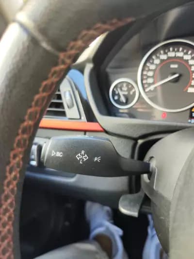 Vendo BMW 320 2013 - 15980 EUR, 161500 km - AUTO.MOTO.pt