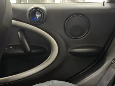 Vendo MINI Countryman 2015 - 13890 EUR, 149000 km - AUTO.MOTO.pt