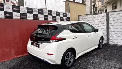 Sell Nissan Leaf 2021 - 14900 EUR, 22900 km - AUTO.MOTO.pt