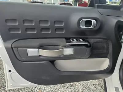 Vendo Citroën C3 2021 - 13800 EUR, 47300 km - AUTO.MOTO.pt