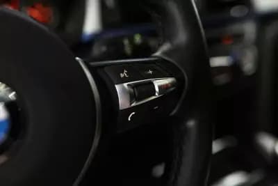 Vendo BMW 318 2015 - 20490 EUR, 163241 km - AUTO.MOTO.pt