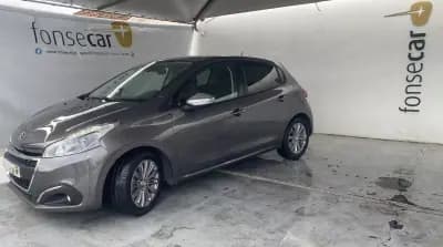 Sell Peugeot 208 2019 - 10750 EUR, 112682 km - AUTO.MOTO.pt
